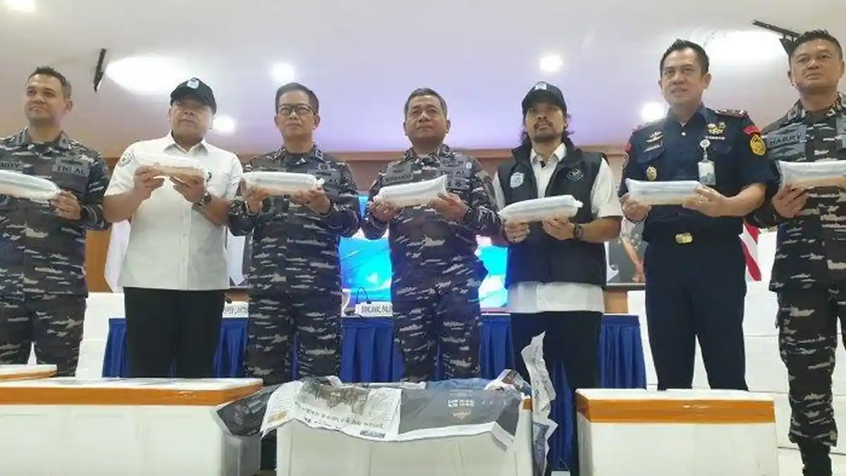 TNI AL Gagalkan Penyelundupan Rp46,8 Miliar Benih Lobster , DPR: Langkah Strategis Selamatkan Negara