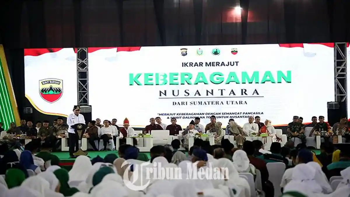 Berita Foto: Genosida Israel ke Palestina, Wapres Maruf Amin Desak OKI dan PBB Tuntaskan Konflik - 19102023_KATA-SAMBUTAN_ABDAN-SYAKURO-7.jpg