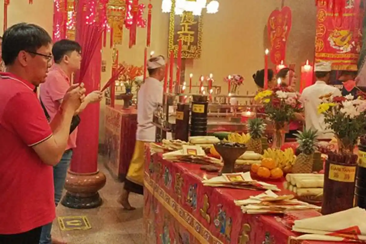 Momen Imlek 2023, Harapan Wali Kota Andrei Angouw untuk Kota Manado: Lebih Baik Lagi