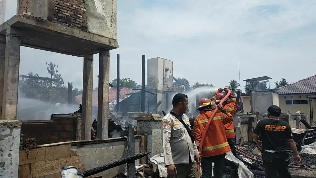 Tidak Ada Korban Jiwa di Kebakaran Rumah Pesantren Darul Arafah