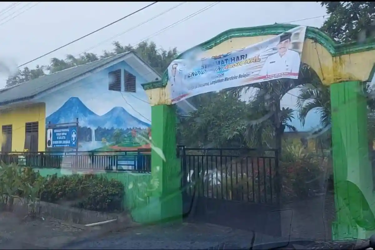 Ikut Demo Kecurangan PPPK, Guru Honorer Dipecat Kepsek, Pengamat : Kita Tunggu Ketegasan Pj Bupati