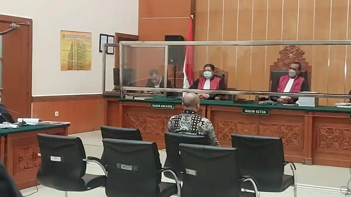 Hotman Paris Minta Teddy Minahasa Disidang di Bukittinggi, Ini Tanggapan JPU