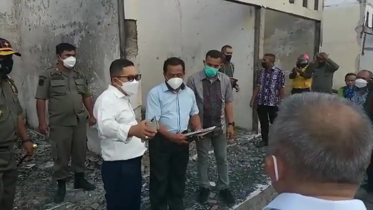 Pemkab Banggai Berencana Buat Pasar Simpong Menjadi Pasar Terapung