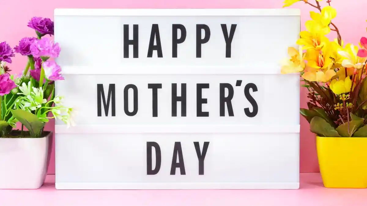 20 Hadiah Spesial yang Bisa Dibuat Sendiri untuk Diberikan Pada Hari Ibu Nasional