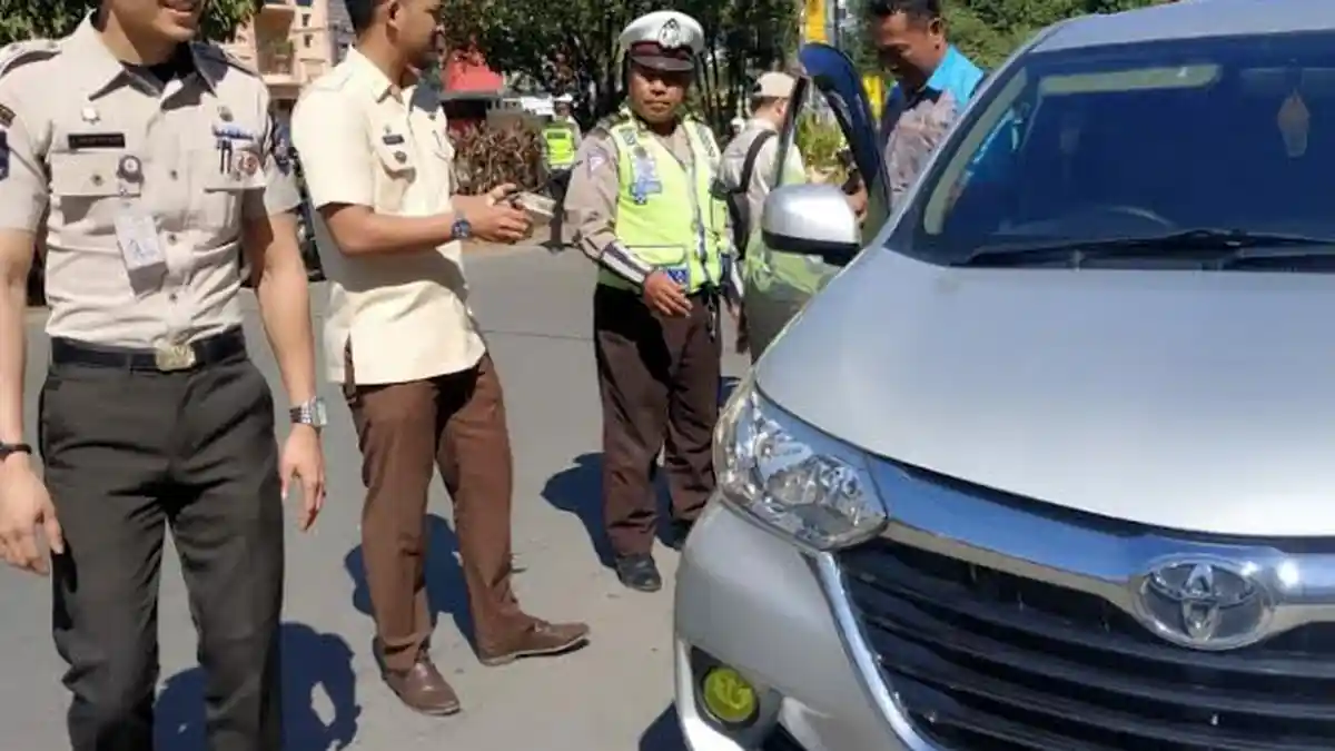 Kabar Gembira! Denda Pajak Mobil Harga Jual di Bawah Rp 150 Juta Digratiskan Pajak Progresif Dihapus