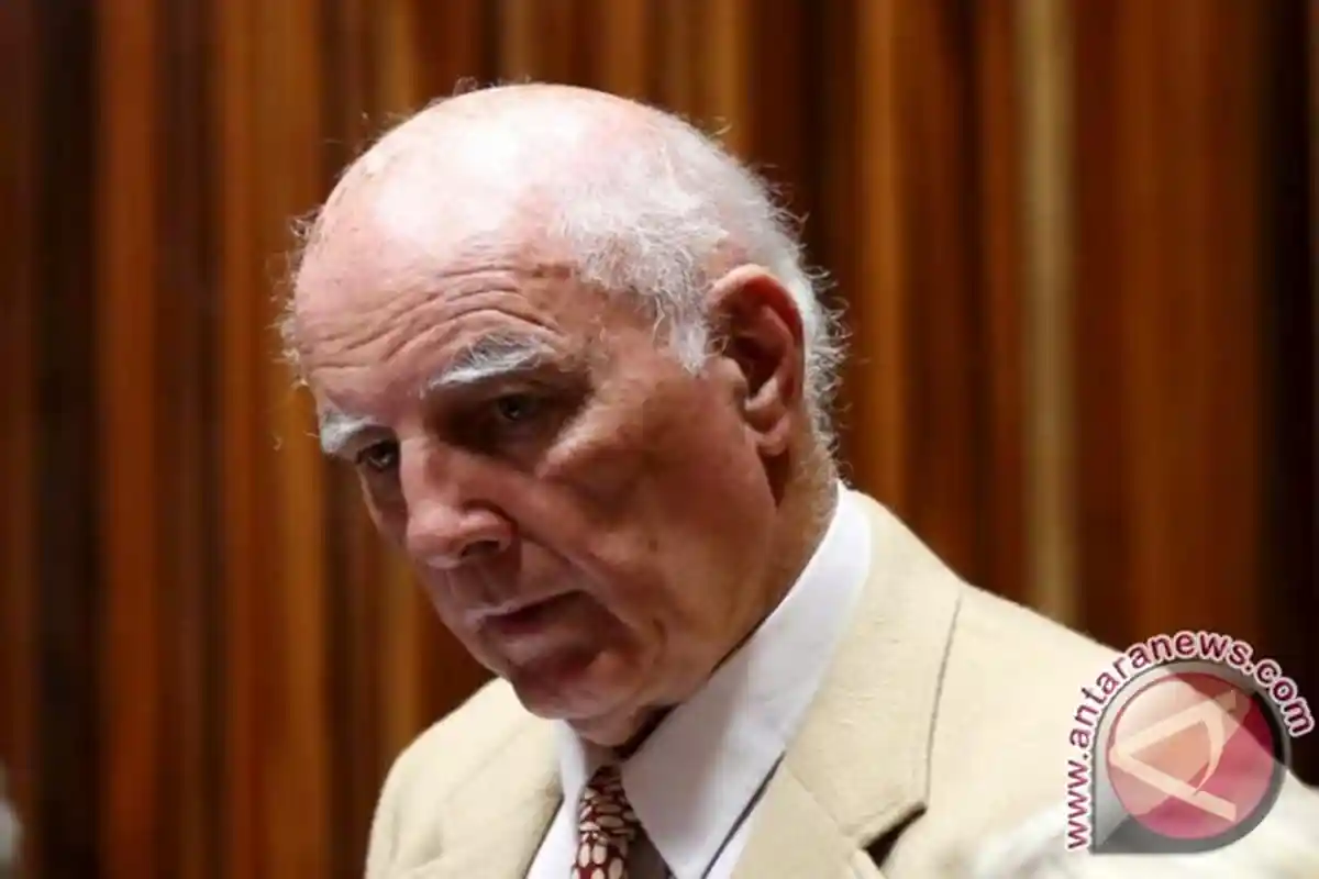 Skandal Pemerkosaan, Mantan Petenis Bob Hewitt Berupaya Hindari Penjara