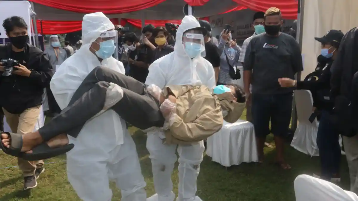 Waspada Risiko Ledakan Kasus Covid-19 Bulan Desember, Epidemiolog: Ada Pilkada dan Libur Akhir Tahun