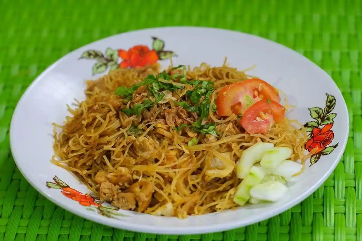Resep Menu Tahun Baru 2023, Bihun Goreng Nikmat Disantap Bersama Keluarga