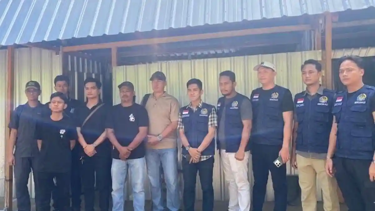 Tim Gabungan Imigrasi Maluku Amankan 24 WNA China di Kawasan Gunung Botak