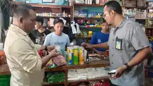 Makanan-kadaluarsa-di-Lingga-ditarik.jpg