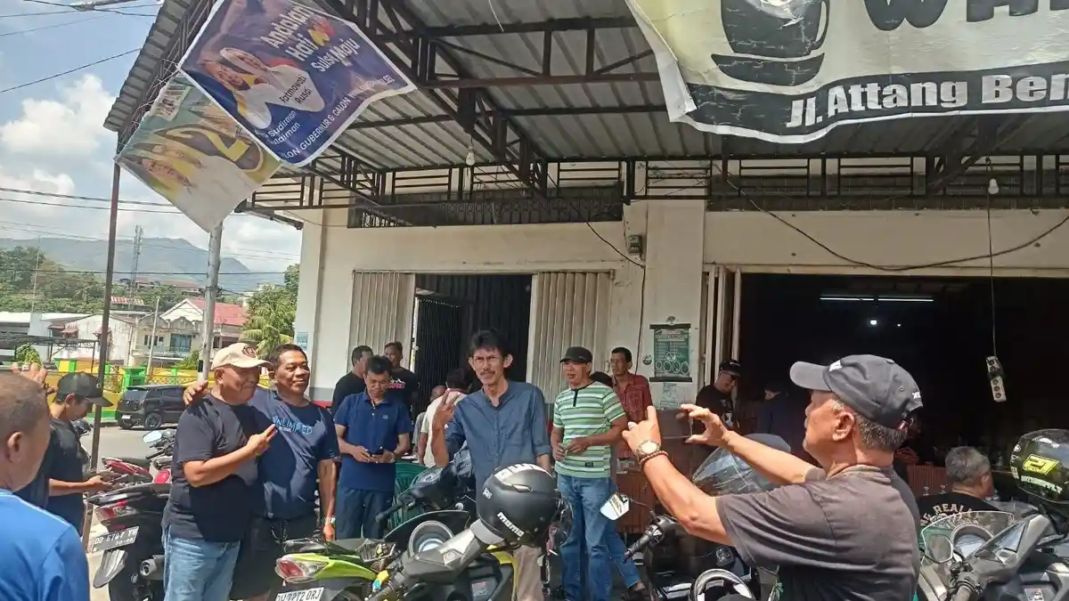 Samsu Niang Turun Gunung Menangkan Suwardi Haseng - Selle KS Dalle di Pilkada Soppeng