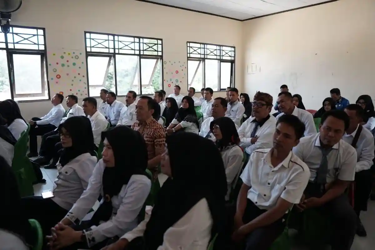 Guru Luwu Utara Berebut Jabatan Kepala Sekolah, Segini Jumlahnya