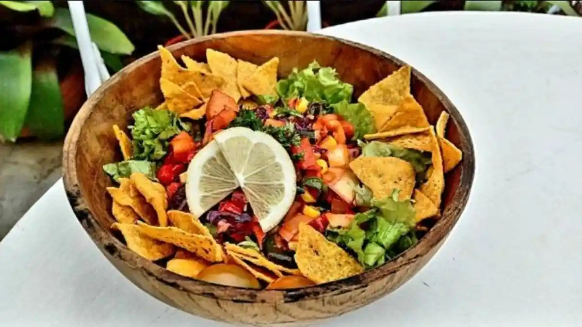 Tempat Wisata di Bandung, Cicipi Nachos Ala Meksiko di Colada Cafe