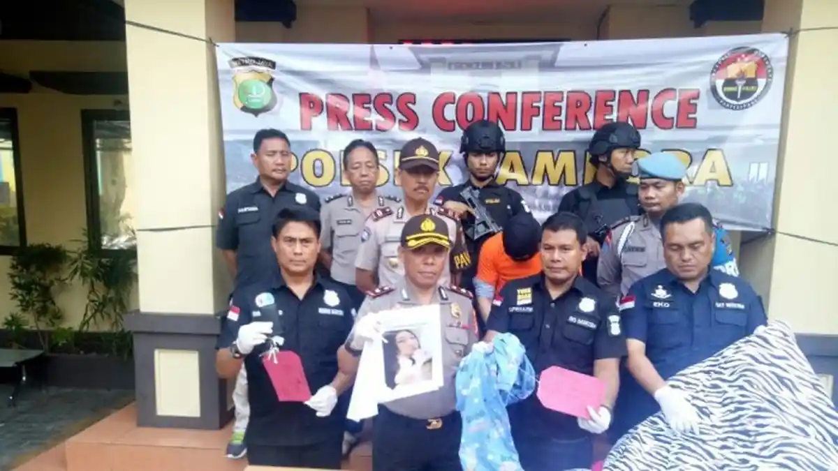 Pria Pembunuh dan Pembakar Calon Istri Sudah Tinggal Satu Rumah, Korban Jago IT