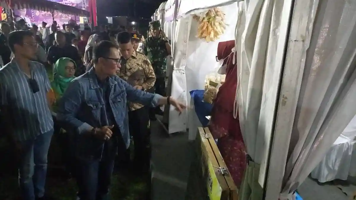 Bangkitkan Geliat UMKM, Kecamatan Jati Gelar Pasar Rakyat Empat Hari di Tumpangkrasak
