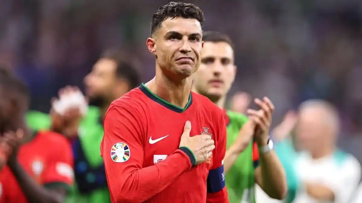 Nasib Cristiano Ronaldo Diganjar Kartu Merah, Portugal Kalah Kini Terancam Gagal ke Piala Dunia 2026