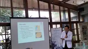 dr-Benny-Hartono-SpB-FINACS-FICS-seorang-spesialis-bedah-RS-Siloam-Jambi.jpg