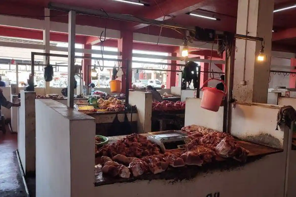 Pengusaha Katering di Manado Mengeluh Harga Daging Babi Mahal, Terpaksa Naikkan Harga Makanan