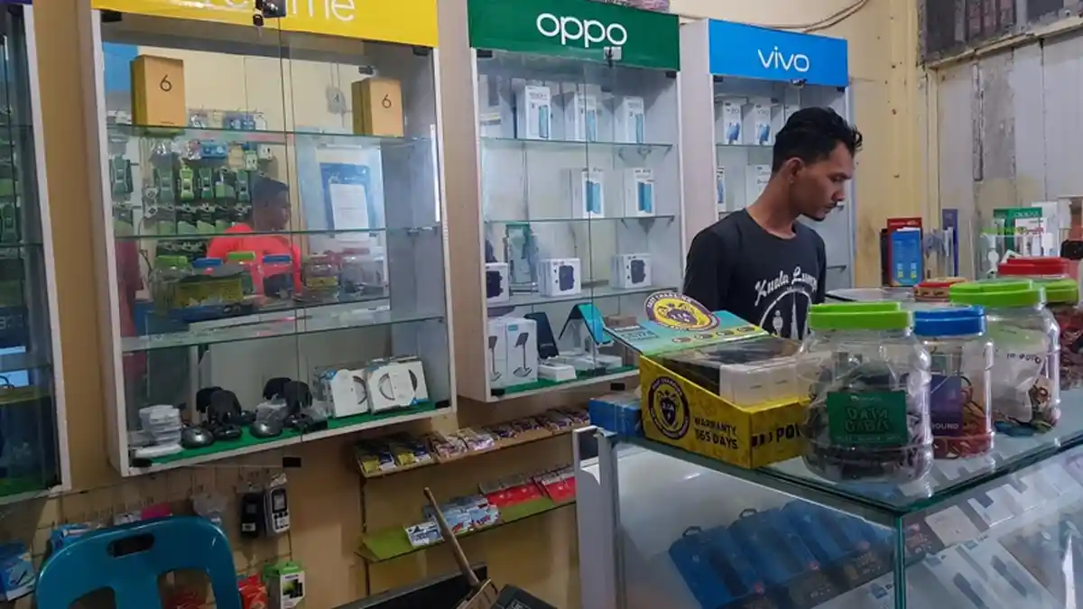 Maling Santroni Kios Smartphone di Pidie, 13 Ponsel, 500 Voucher Lenyap, Ini Kronologis dan Kerugian