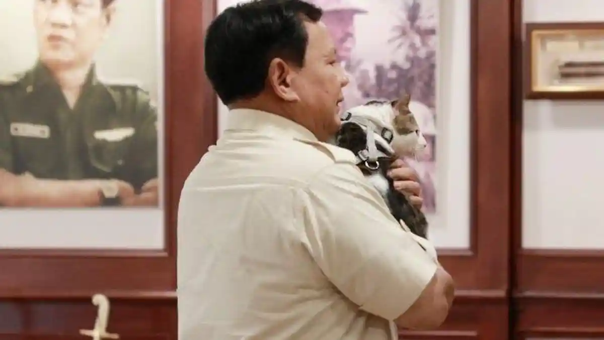 Prabowo Boyong Peliharaan ke Istana, Bakal Punya Jabatan Khusus seperti Kucing PM Inggris?