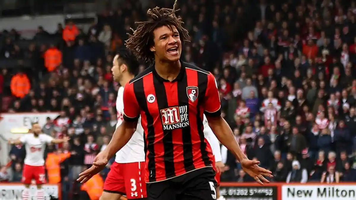Kabar Transfer Nathan Ake ke Manchester City Menimbulkan Sebuah Pertanyaan