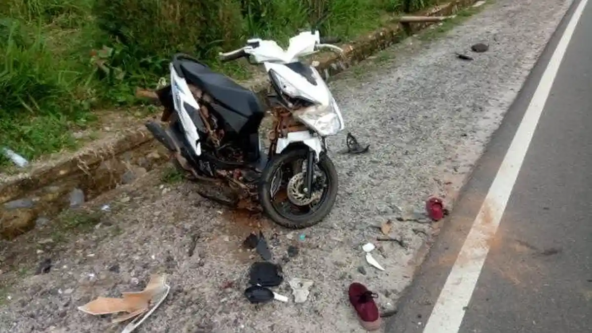 Kecelakaan Maut, Motor Satria Tabrak Bagian Depan Honda Beat, Dua Pengendara Tewas