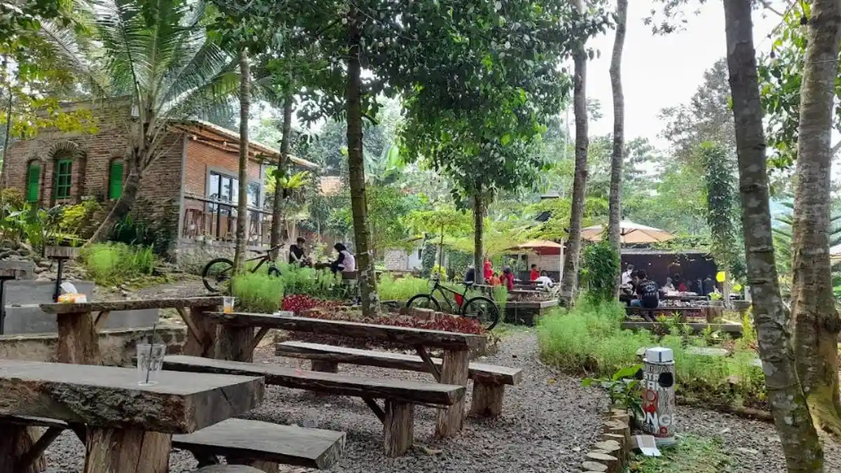 Intip Kafe 'Terminal' Komunitas Sepeda di Kota Serang, Tempat Ngopi Asyik Para Goweser