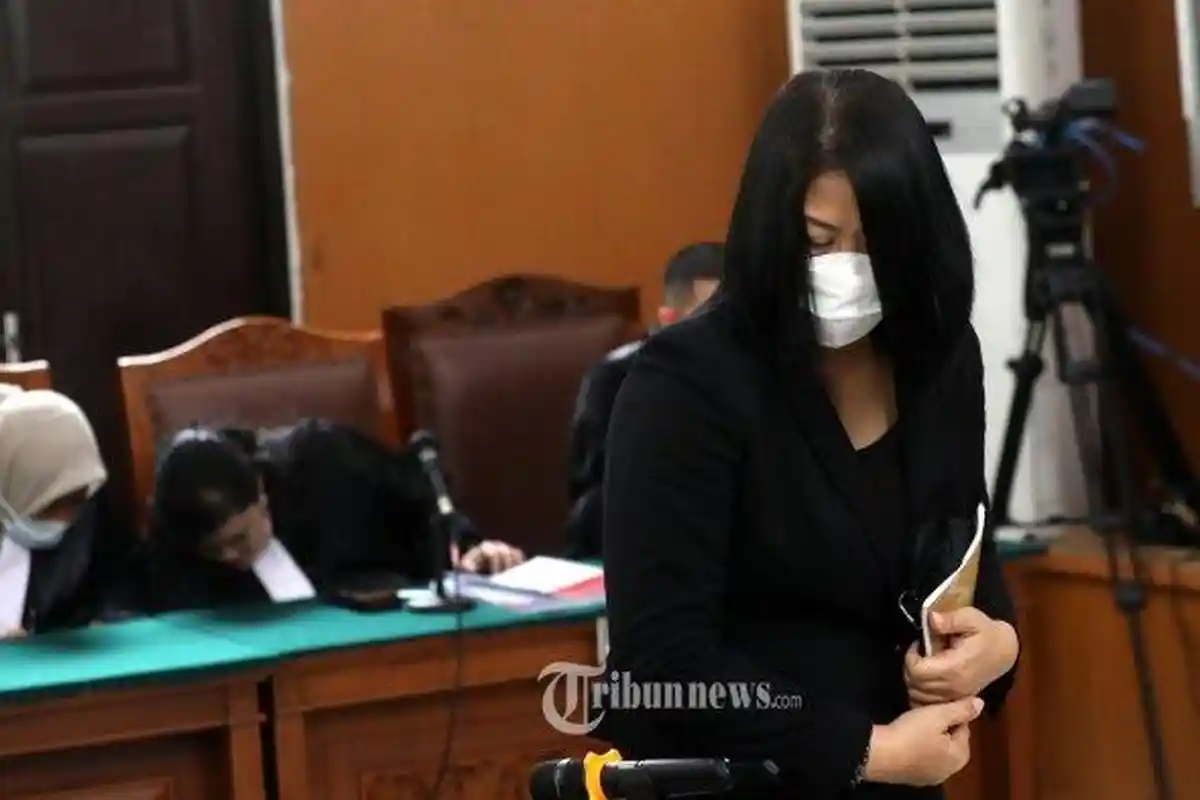 Febri Diansyah Nilai JPU Kesampingkan Fakta Krusial dalam Dakwaan Putri Candrawathi