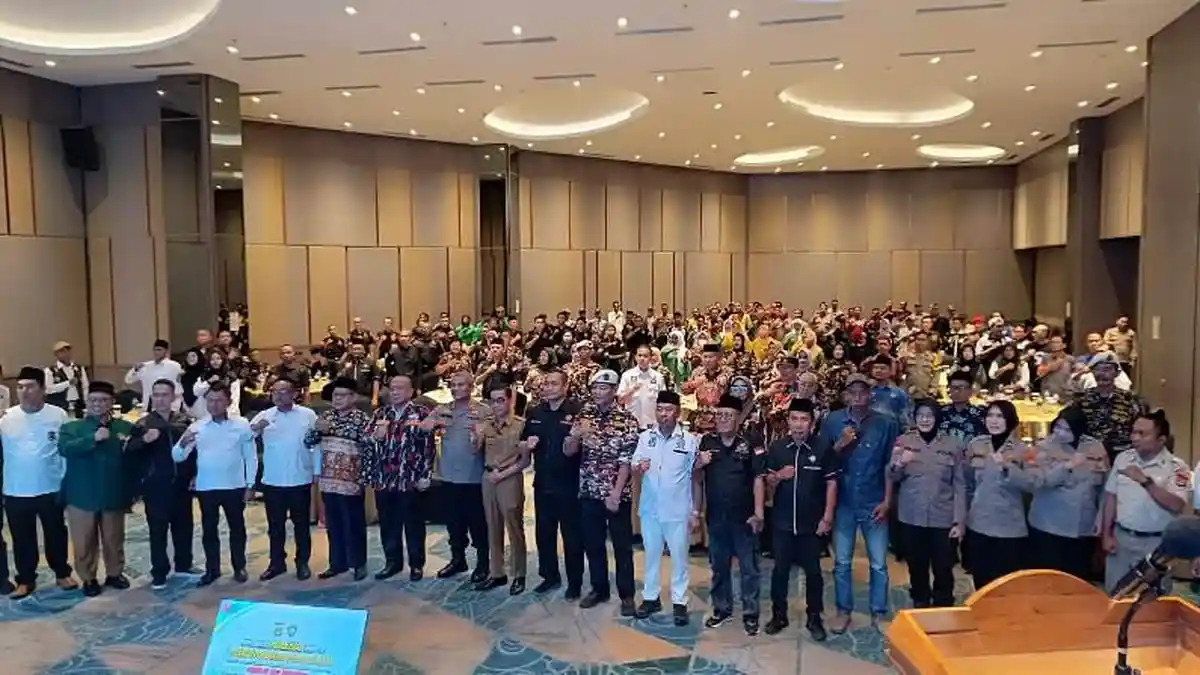 Полция Лампунга поставила цель: 1 миллион загрузок приложения Siger Lampung Presisi до конца года