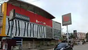 Matahari-Brylian-Plaza-Kendari-buka-lowongan-kerja-terbaru-Februari-2023.jpg