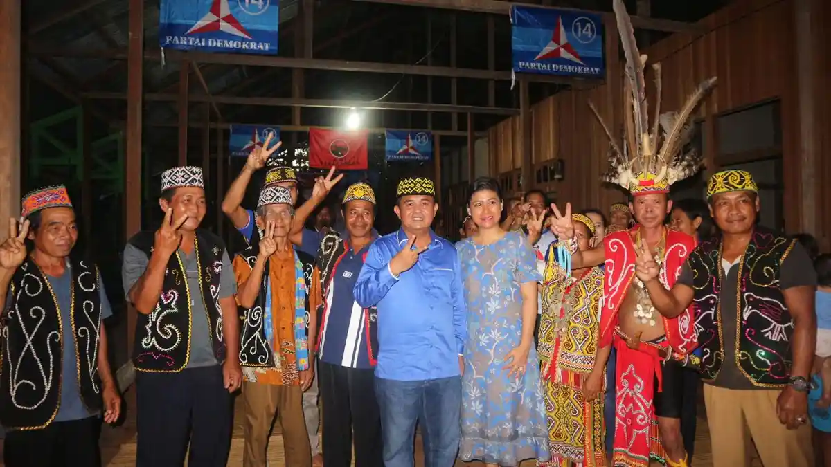Masyarakat Adat di Kapuas Hulu Dukung dan Siap Menangkan Karolin-Gidot