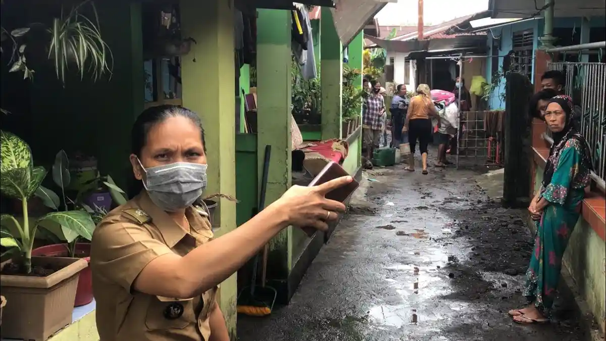 Dua Desa di Pesisir Pantai Kabupaten Minahasa Terkena Dampak Banjir Rob