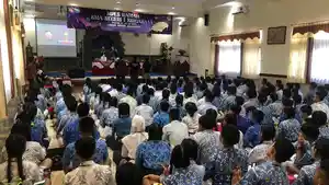 Siswa-baru-SMAN-1-Buleleng-saat-menerima-penyuluhan.jpg