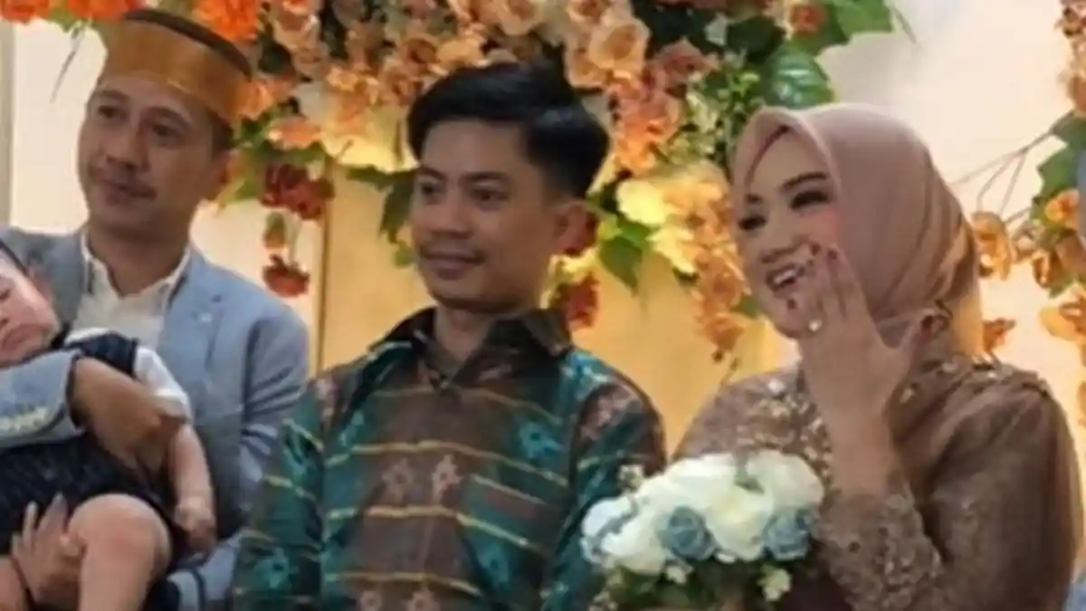 Sosok Pria Makassar Lamar Tantenya Sendiri, Pesta Tunangan Mewah, Usia Calon Pengantin Tak Beda Jauh