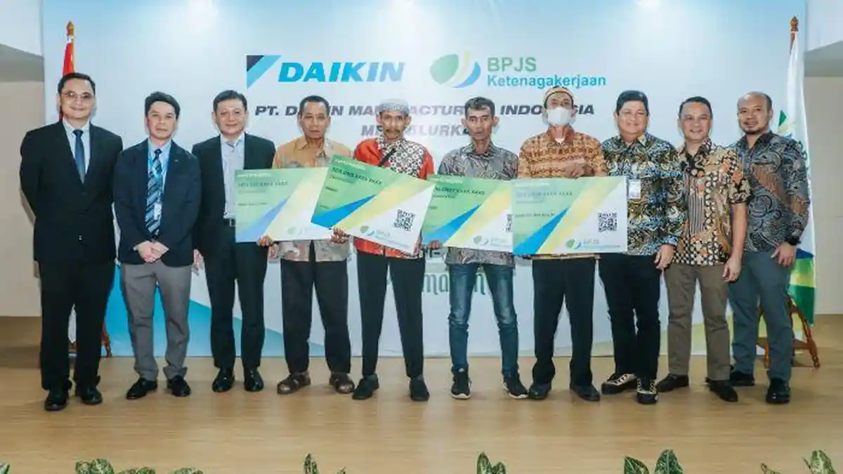 Gelar Roda-Roda Ramadan, DAIKIN Salurkan Bantuan Perlindungan bagi 12.401 Pekerja Rentan