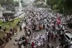 Demo Pembakaran Bendera