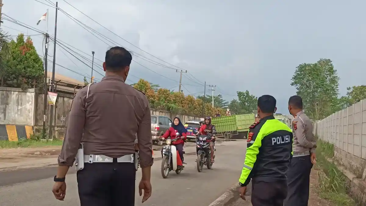 Kecelakaan di Jambi, Truk Sawit dan Batu Bara Tabrakan di Lingkar Selatan, Satu Orang Meninggal