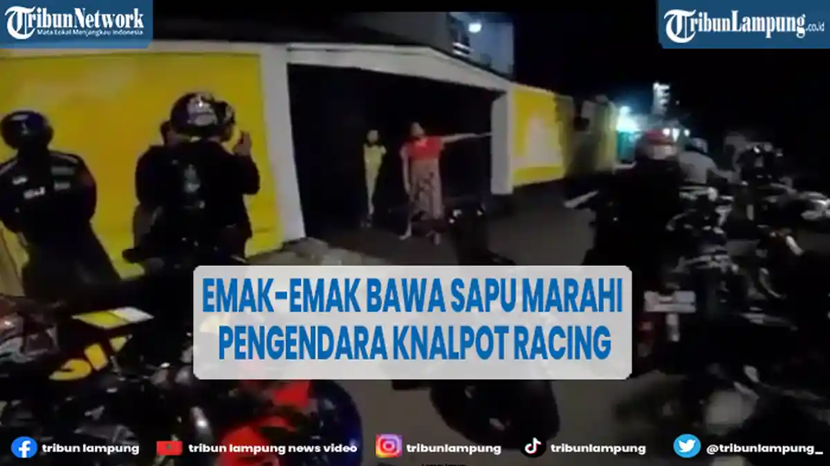 Viral Video Emak-emak Bawa Sapu Marahi Pengendara Motor Berknalpot Racing