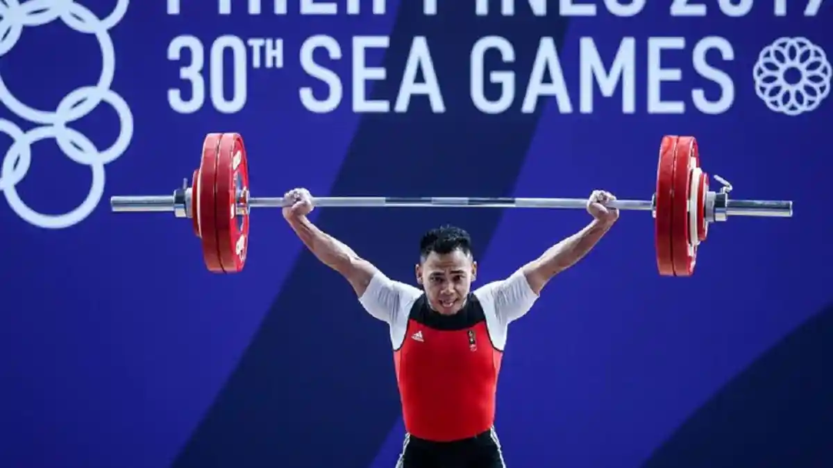 Olimpiade Tokyo 2020 Terancam Ditunda, Ini Harapan Lifter Andalan Indonesia
