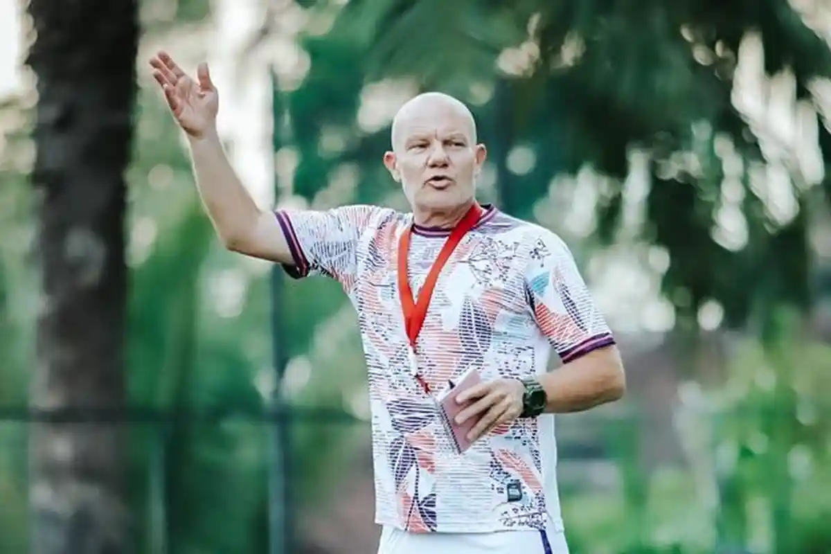 Jelang Persis Solo vs PSS Sleman, Bertrand Crasson : Kami Harus Optimis