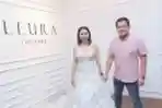 Femmy Permatasari Fitting Baju Pernikahan