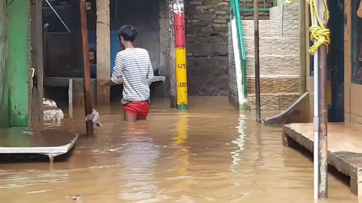 Hadapi Pandemi Covid-19 dan Ancaman Banjir, Baznas Bazis DKI Gelar Pelatihan Tanggap Bencana
