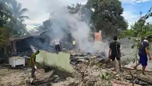 RUMAHWARGA-AIR-MALI-TERBAKAR.jpg