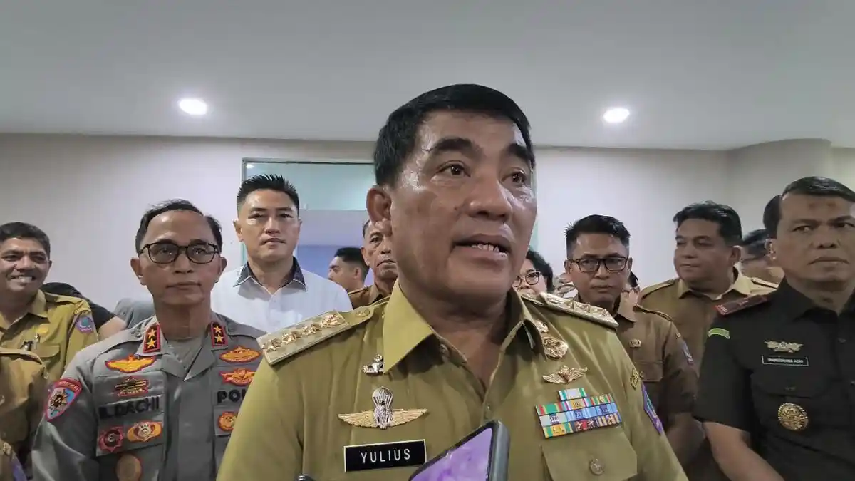 Gubernur Sulawesi Utara Yulius Selvanus Janji Sejahterakan Tenaga Guru dan Medis di Daerah 3T