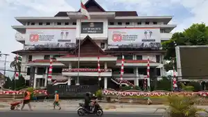 Dua-orang-ASM-Pemkot-Manado-diperiksa-BKPSDM.jpg