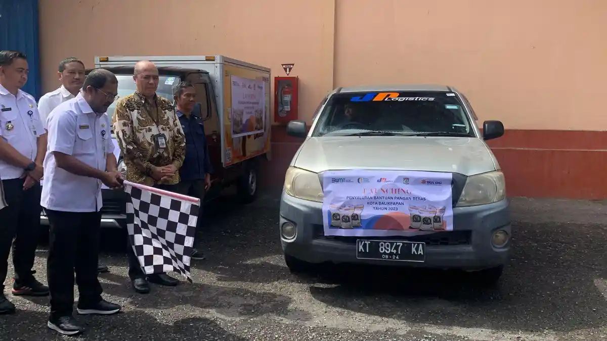 Bulog Kaltimtara Salurkan Bapang Beras, Ada Daerah yang Didrop 3 Bulan Sekaligus