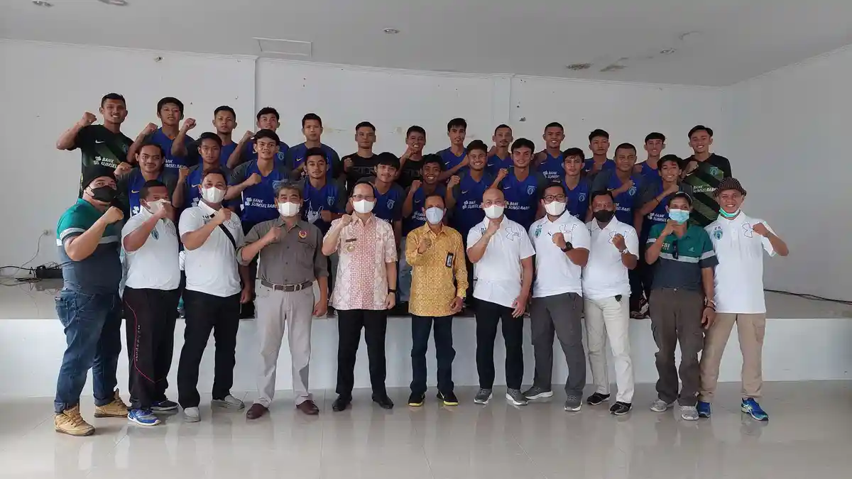 Bupati Lepas Tim PS Bangka Tengah ke Liga III Wilayah Babel, Begini Pesan Algafry   