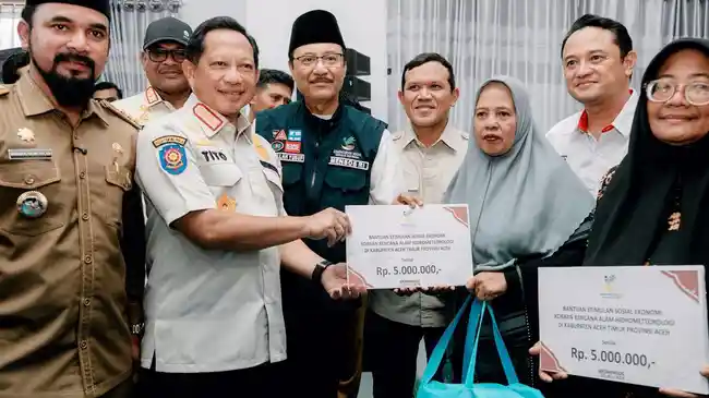 Bantuan Rp100 Miliar Disalurkan, Gus Ipul Pastikan Penanganan Korban Bencana untuk Aceh Timur