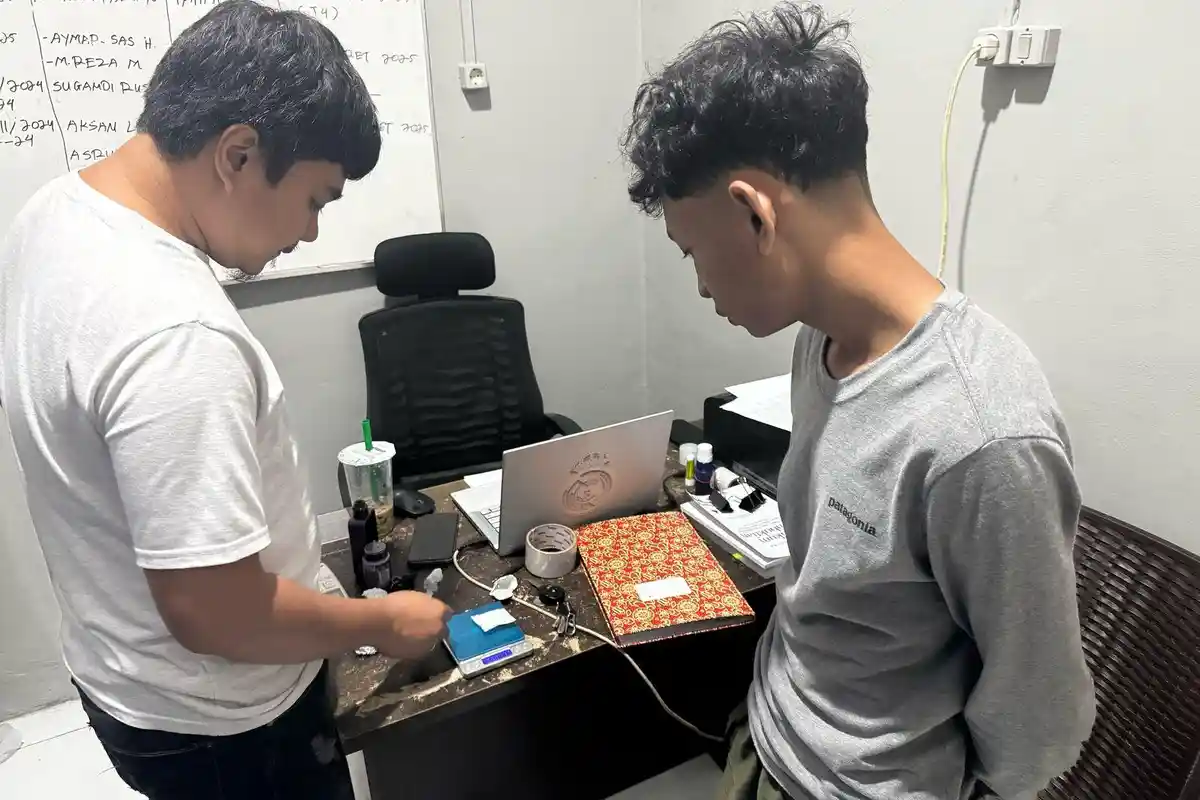 Miliki Narkoba Jenis Sabu, Remaja 18 Tahun di Ternate Ditangkap Polisi