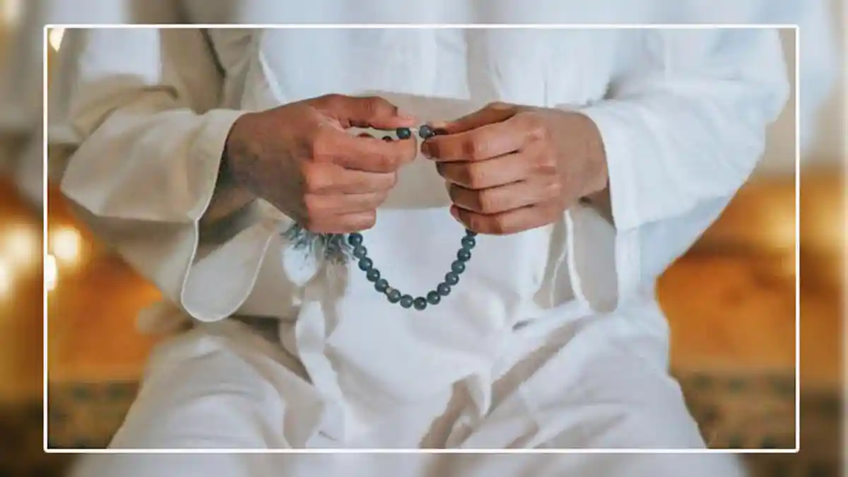 Bacaan Zikir Singkat, Amalkan Setiap Hari, Dibaca Sebanyak 100 Kali, Insyaallah Dosa Akan Diampuni